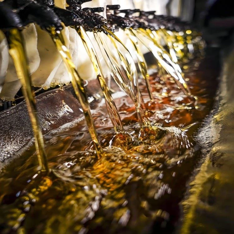 Bulk Tung Oil For Commercial Woodworking & Carpentry